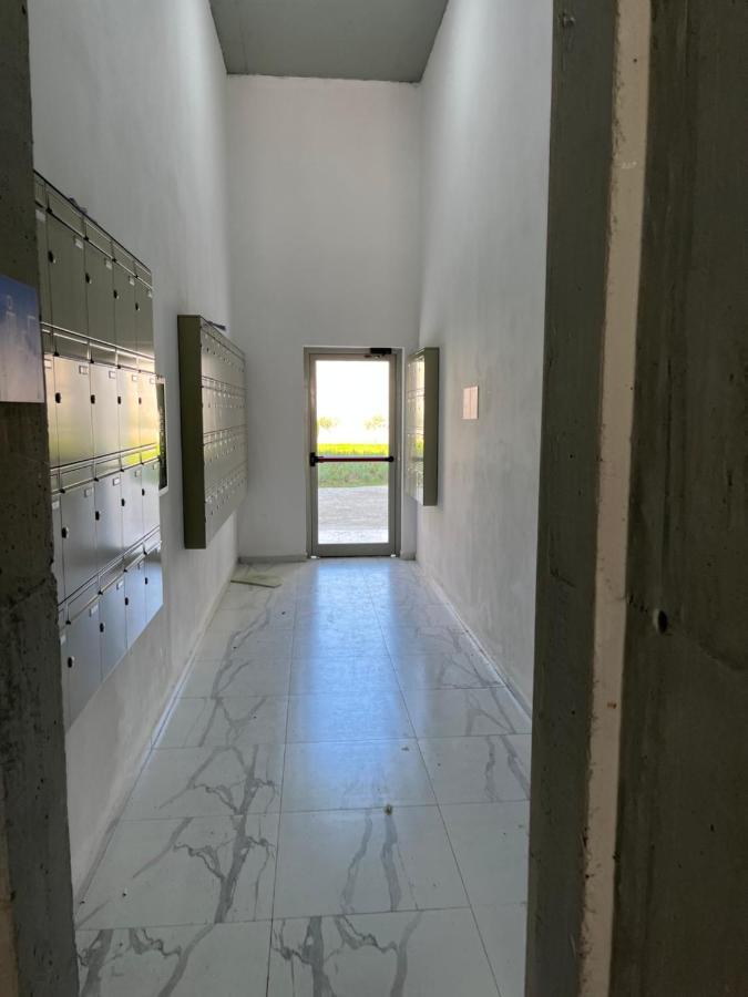 Comfy Nest Apartment- Free Parking Тирана Екстер'єр фото